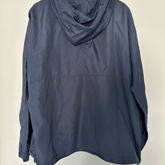 University of Virginia Navy Windbreaker‎ with Hood - Picture 5 of 7